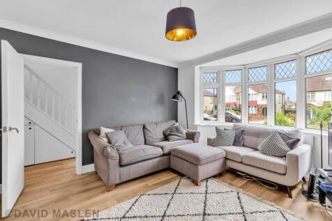 living room2.jpeg