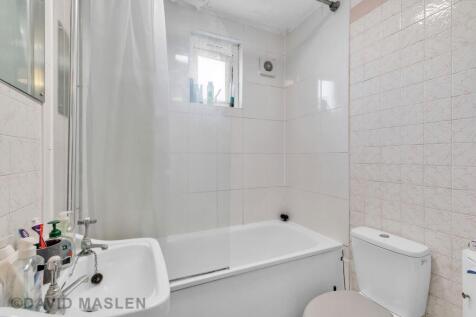 bathroom.jpeg