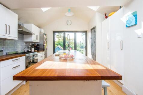 Kitchen.jpg
