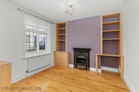 bedroom1.jpeg