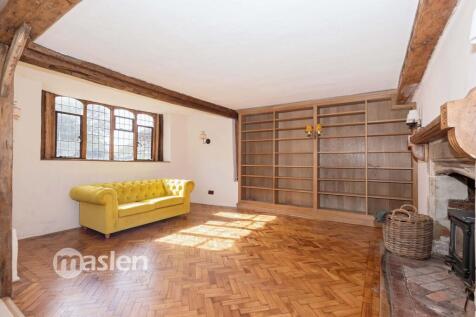 Sitting Room.jpeg