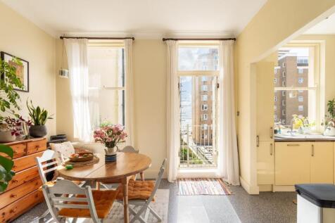 dining area (1).jpg