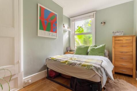bedroom.jpg