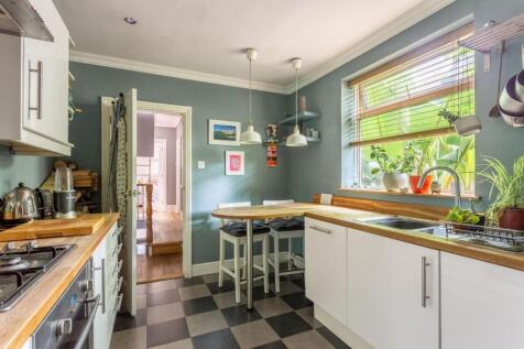 kitchen (1).jpg