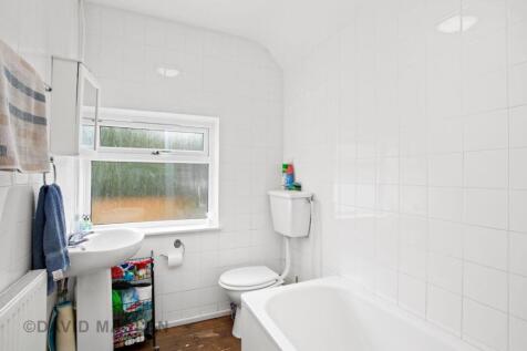 bathroom.jpeg
