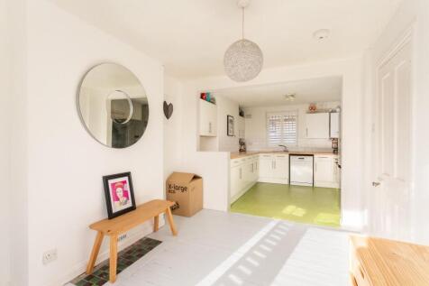 kitchen (1).jpg