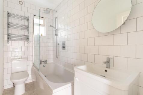 bathroom (1).jpg