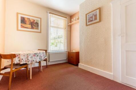 dining room.jpg