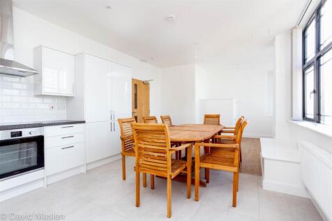 kitchen b second floor_.jpg