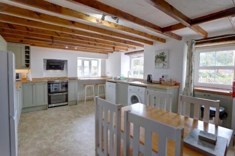 Kitchen diner