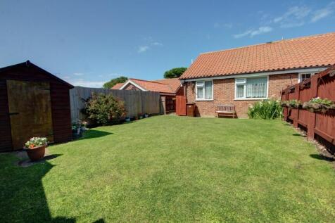 Garden to rear