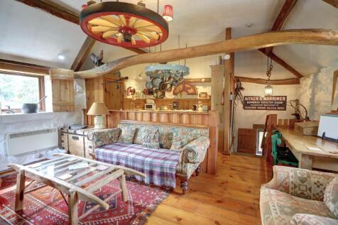 Cottage 2 Lounge
