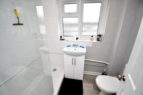Fitted Shower Room