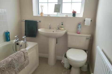 Bathroom.jpg