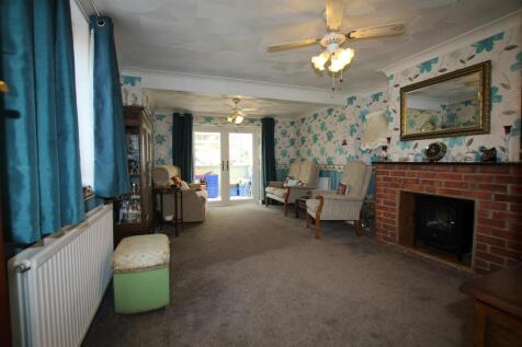 Lounge / Dining room