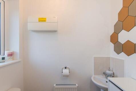 DOWNSTAIRS CLOAKROOM