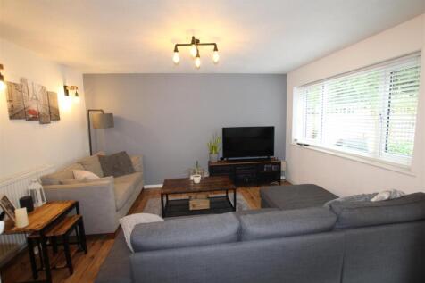 Lounge / Dining Room