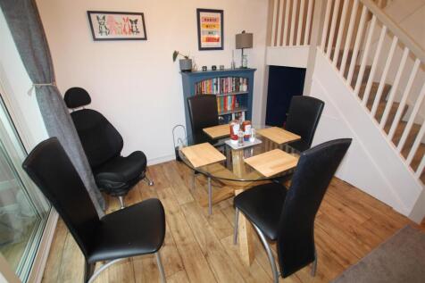 Lounge / Dining Room