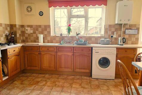 Kitchen / Breakfast Room