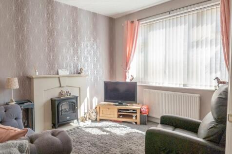 FRONT ROOM