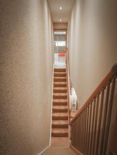 STAIRCASE TO REAR