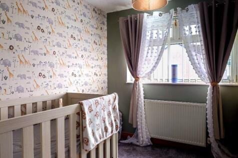 FRONT BEDROOM