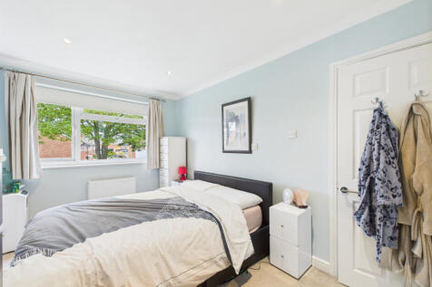 Main bed (3)