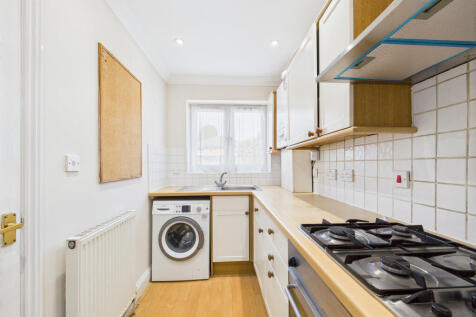 KITCHEN (2)