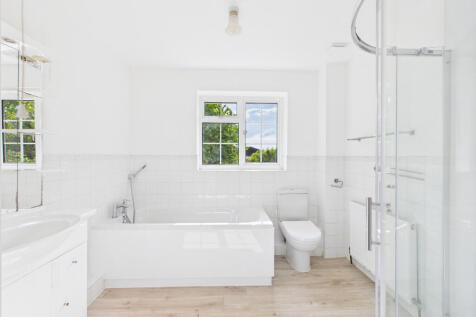 FAMILY BATH