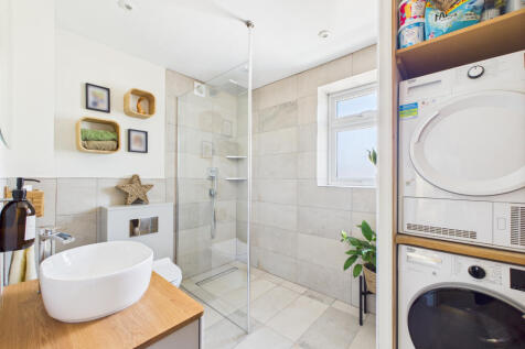 bathroom2
