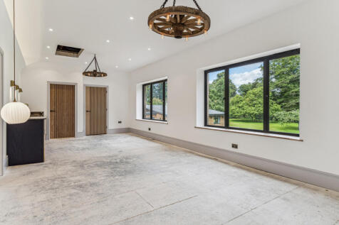 Master Bedroom 2