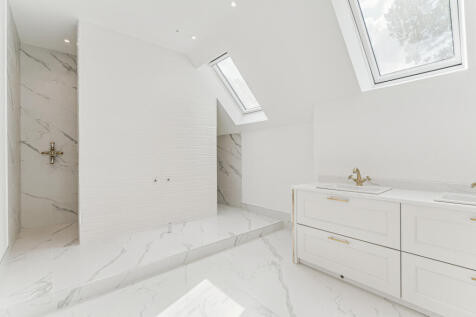 Master Ensuite
