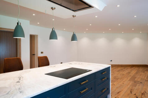 Kitchen 4 -.jpeg