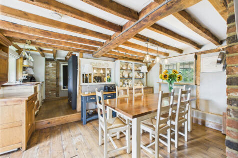 Kitchen 4
