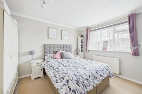 bed 1