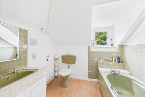 upstairs bathroom