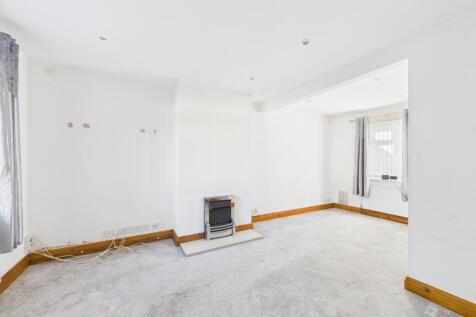 Living room 2