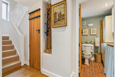 Downstairs Cloakroom