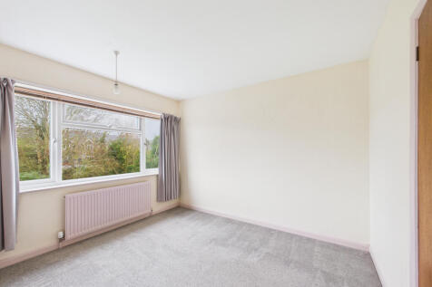 CAM01354G0-PR0627-STILL011