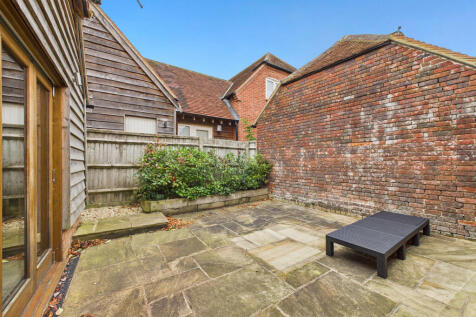 COURTYARD (1)