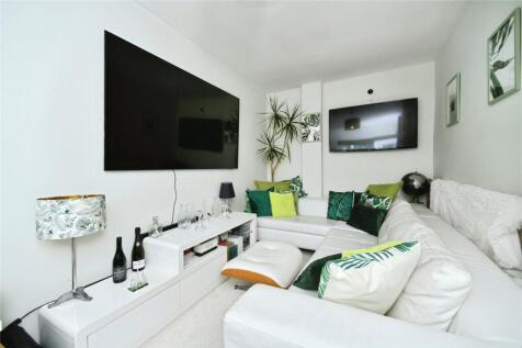 Bedroom/Reception