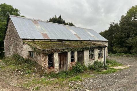 TRADITIONAL OUTBUILDING