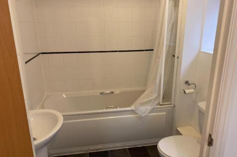 Bathroom.jpeg