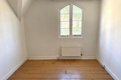 Bedroom 1 (1)