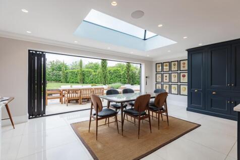 Kitchen/Dining