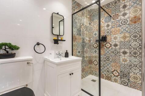 Ensuite (Bedroom Four)