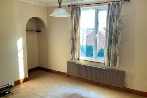 Bedroom 3.jpg