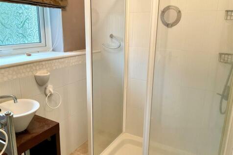 shower room.jpg