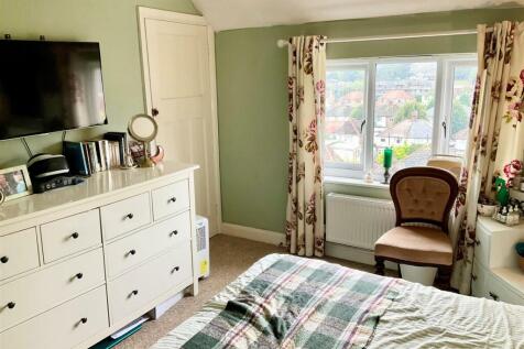bedroom1A.jpg