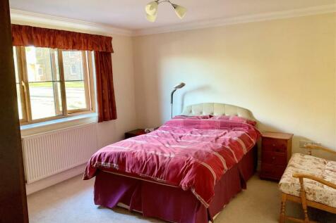 Bed1.jpg
